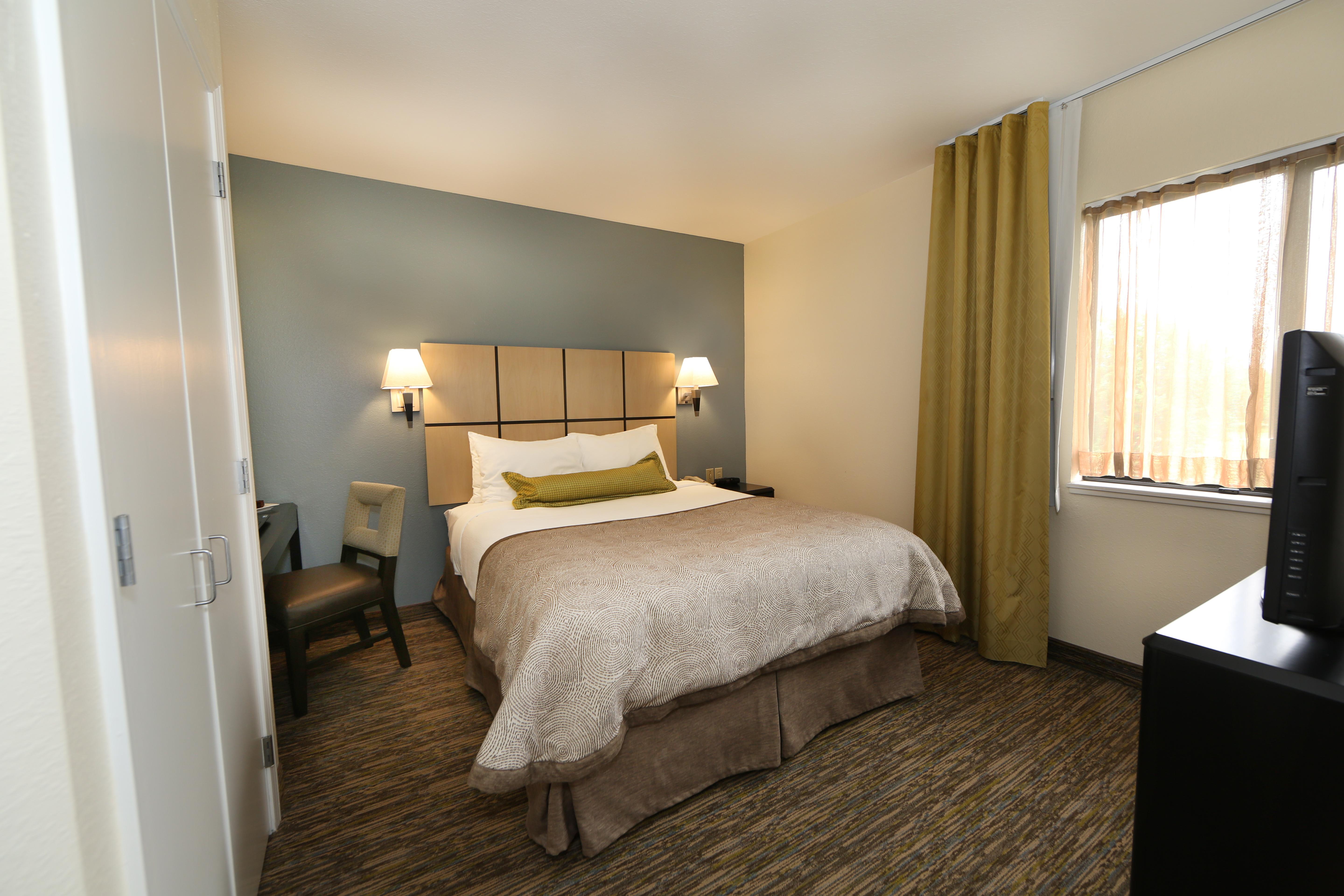 Candlewood Suites East Lansing By Ihg Exterior foto